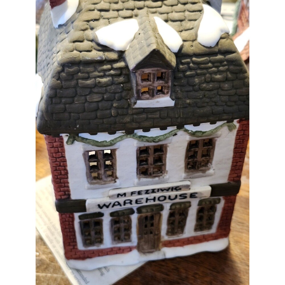 Department 56 Dickens' Village Series Fezziwig's Warehouse 1986